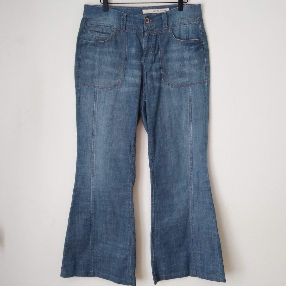 💥 EUC DKNY Bootcut Wide Leg Medium Wash Size 10 Jeans